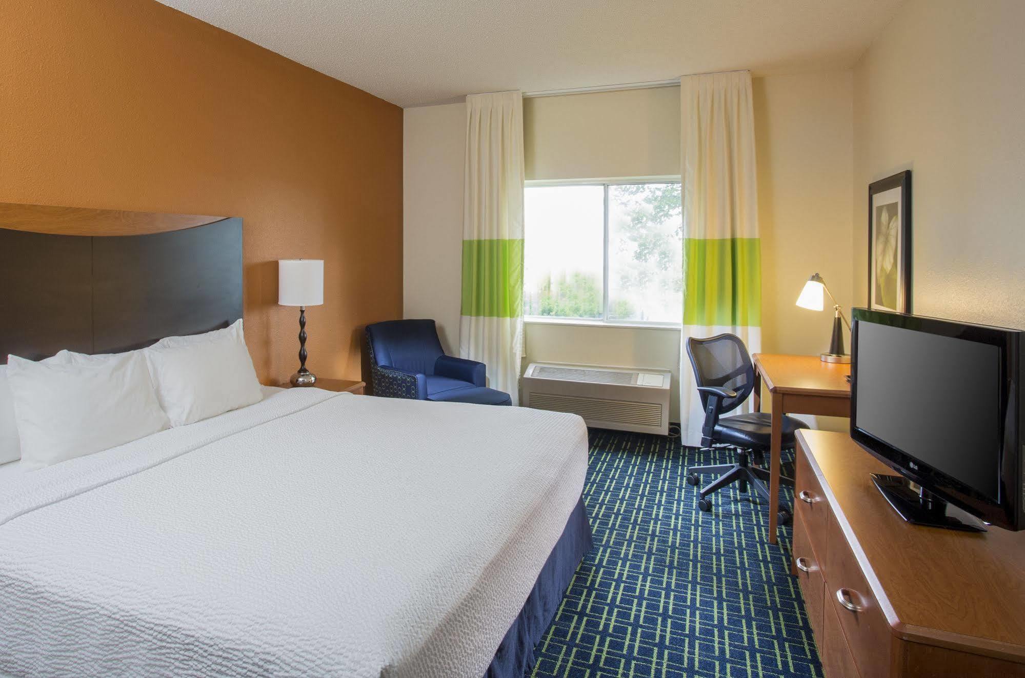 Fairfield Inn Middletown Monroe Exterior foto